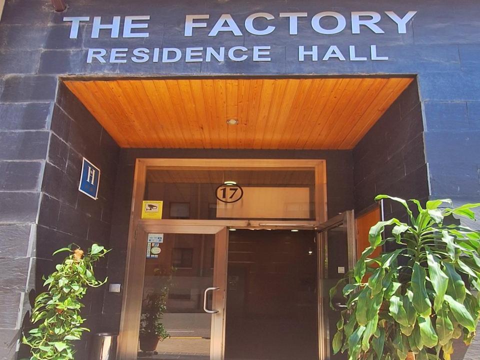 The Factory Residence Hall Σεγκόβια Εξωτερικό φωτογραφία