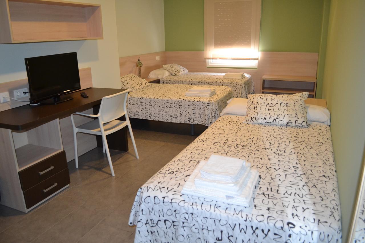 The Factory Residence Hall Σεγκόβια Εξωτερικό φωτογραφία